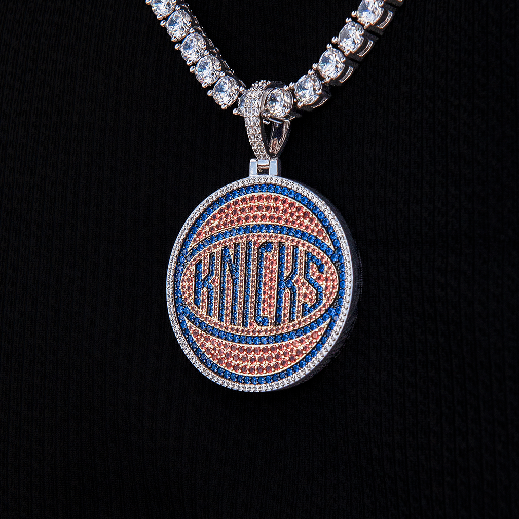 New York Knicks Official NBA Team Secondary Logo Pendant in White Gold